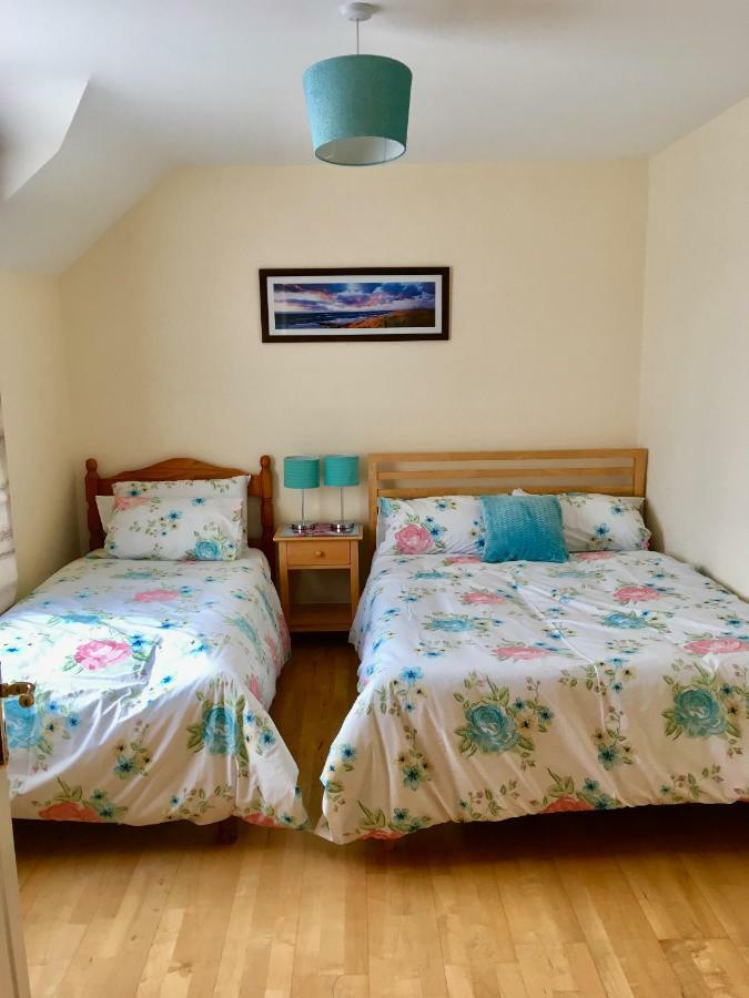 Foxglove House Knights Town Екстер'єр фото